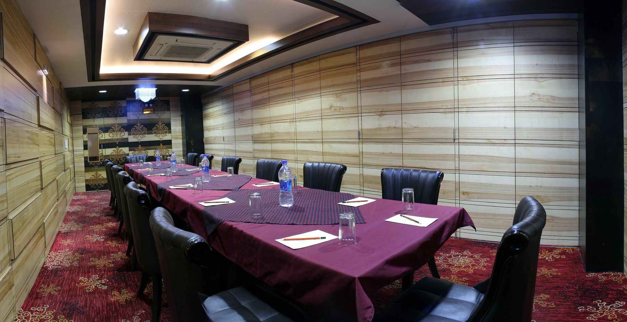 Hotel Puneet International Raipur  Bagian luar foto